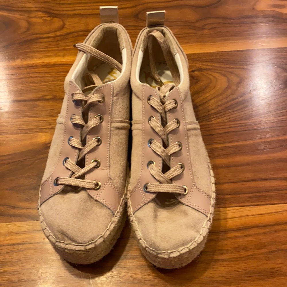 Espadrille platform shoes